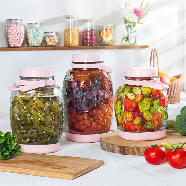 ترشیجات و ظروف مخصوص نگهداری آن